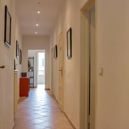 San Lorenzo Family Apartamento